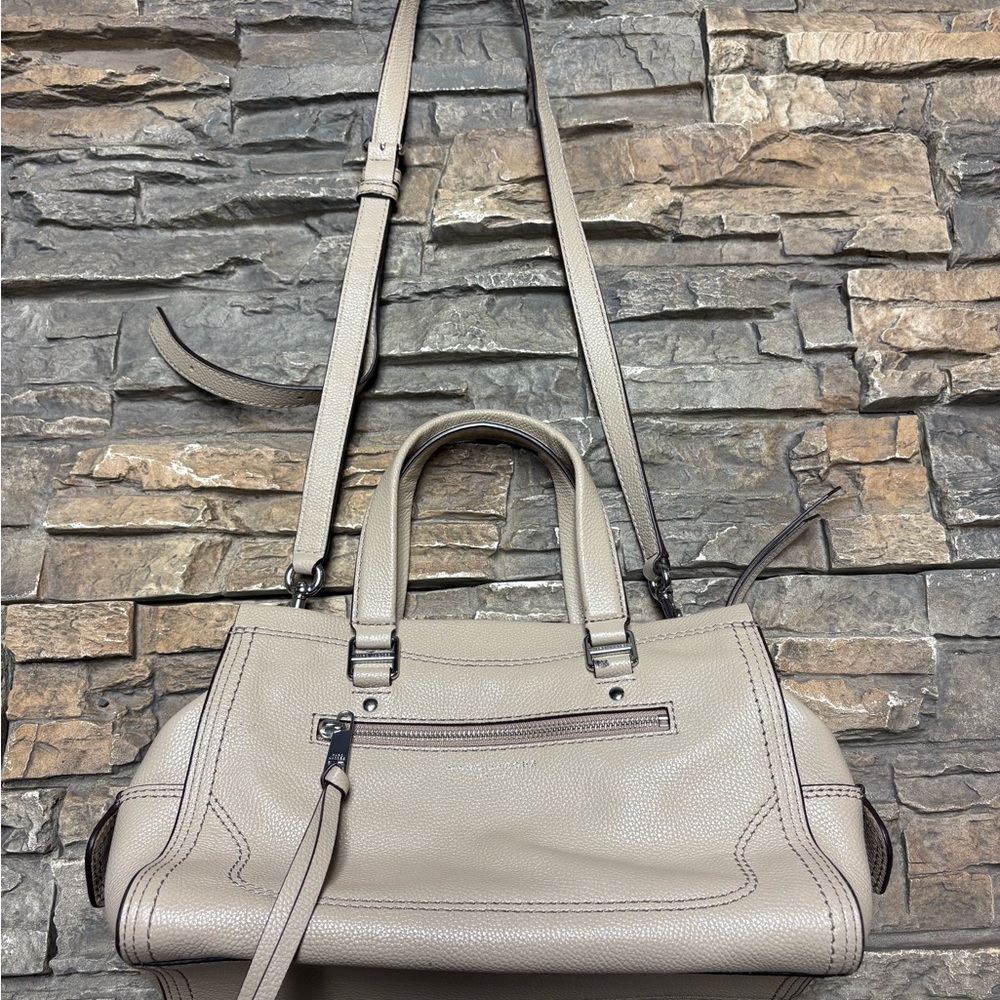 Marc Jacobs Large Cruiser Pebbled Leather Satchel Tote Bag Beige M0015021